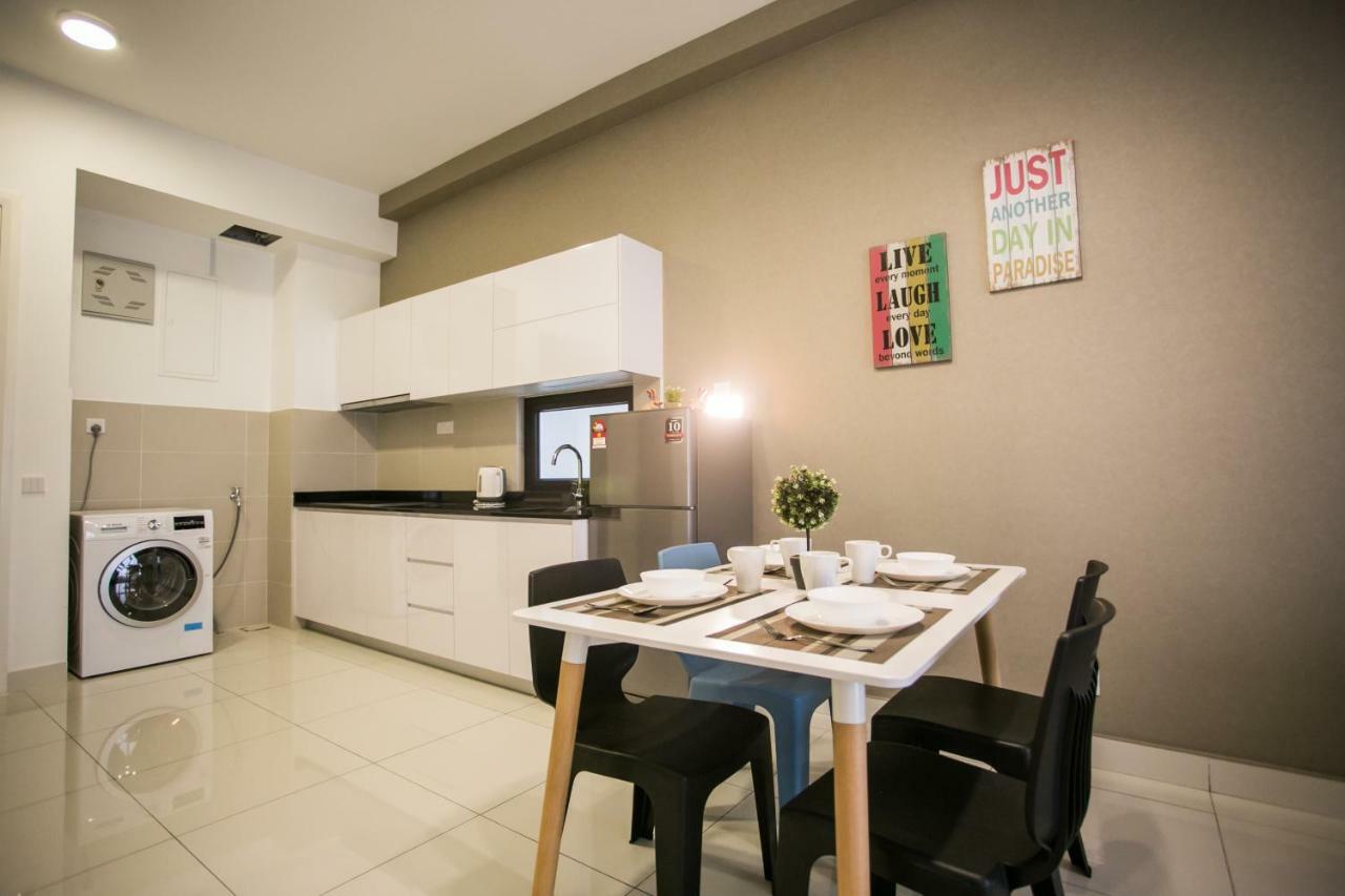 Econest Apartment By The One - Educity Nusajaya Nusajaya  Dış mekan fotoğraf